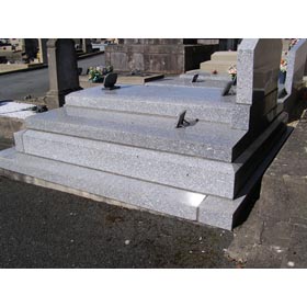 Pierres tombales